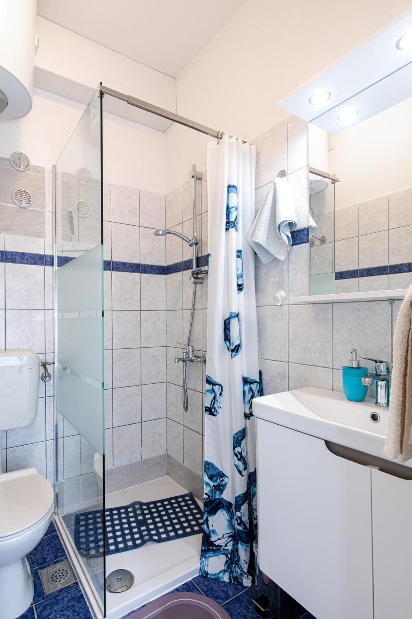 Apartment Todor Крк Екстер'єр фото