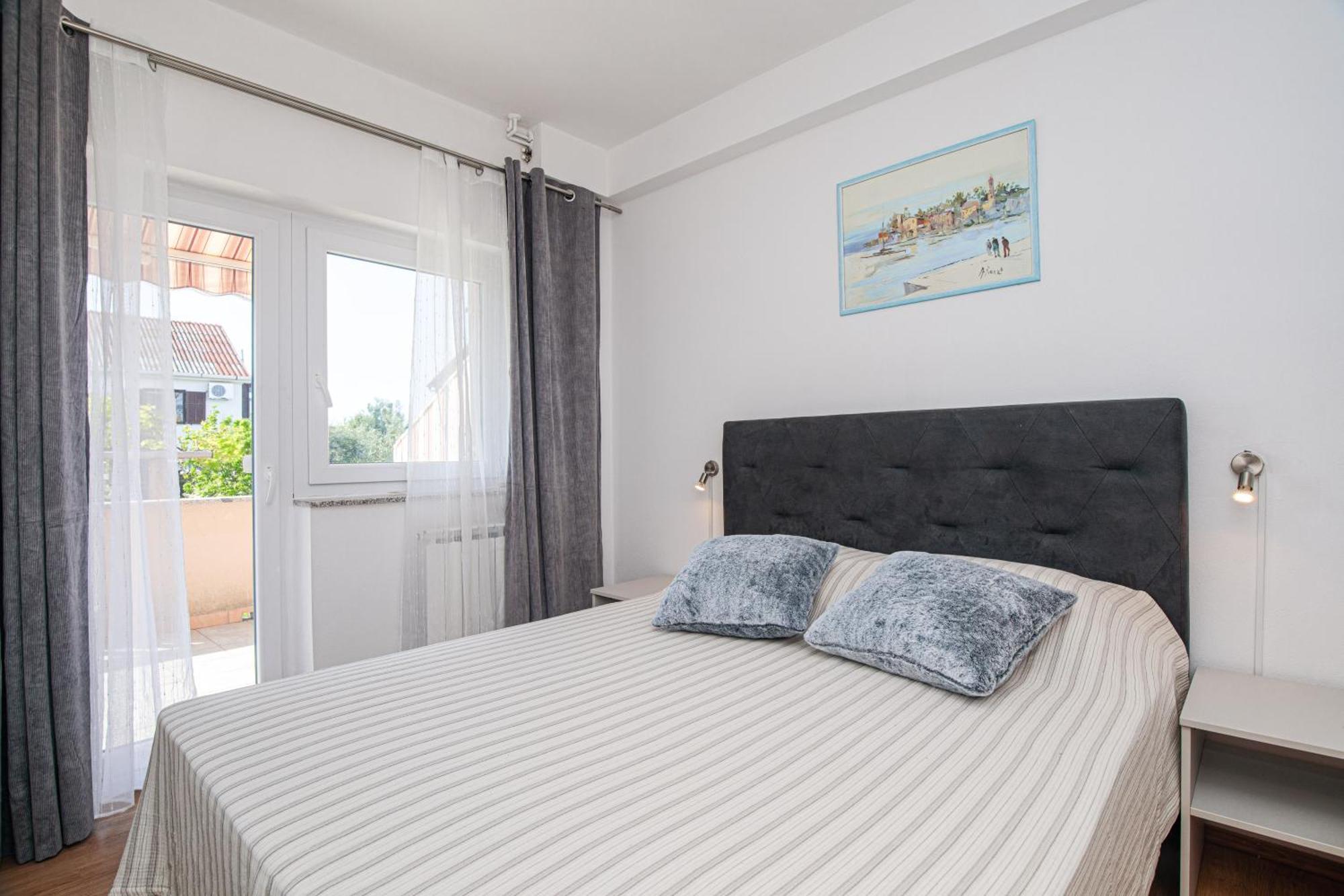 Apartment Todor Крк Екстер'єр фото
